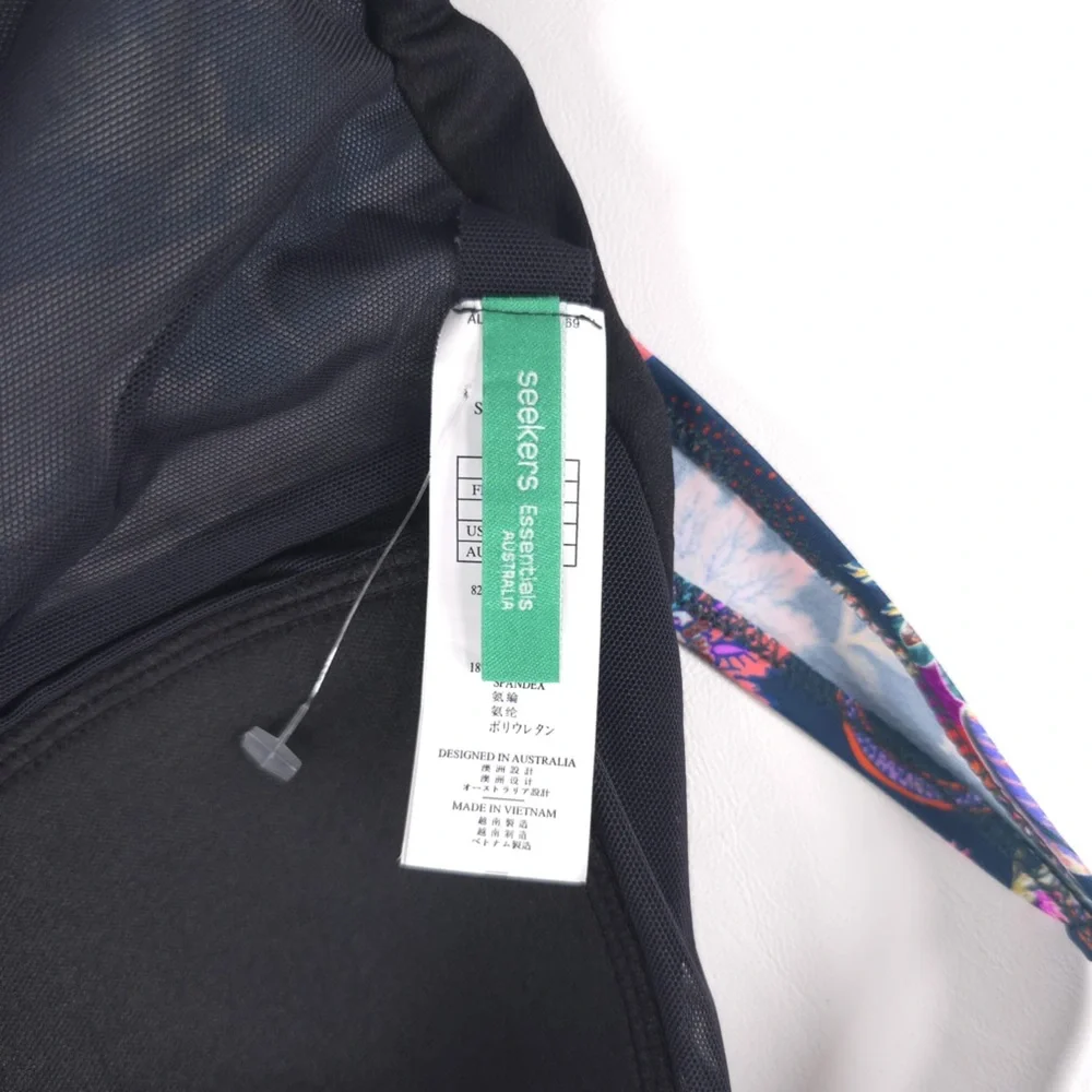 NWOT SEEKERS Essentials Australia🇦🇺 Style ONA Cup B One Piece Swimsuit Size 12